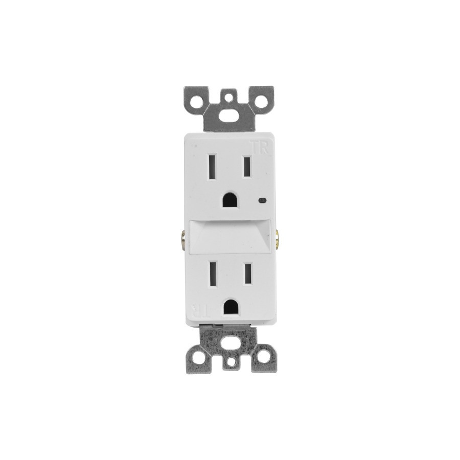 BAS-032 15A TR Outlet With Night Light